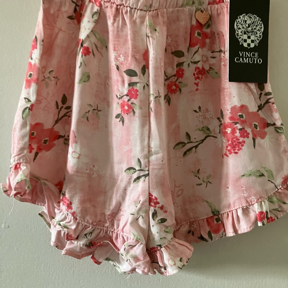 Vince Camuto Romper - Picture 3 of 7